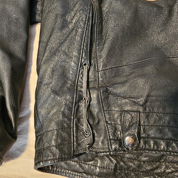 Vintage Leather biker jacket - Picture 7 of 8